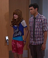 Shake_It_Up_S01E20_1080p_BTD_002616.jpg