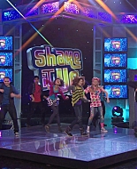Shake_It_Up_S01E21_1080p_BTD_000184.jpg
