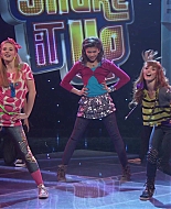 Shake_It_Up_S01E21_1080p_BTD_000248.jpg