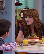Shake_It_Up_S01E21_1080p_BTD_000538.jpg