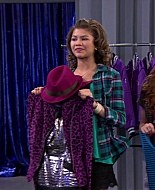 Shake_It_Up_S01E21_1080p_BTD_000743.jpg