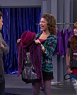 Shake_It_Up_S01E21_1080p_BTD_000749.jpg