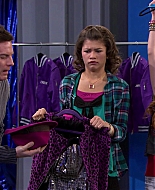Shake_It_Up_S01E21_1080p_BTD_000761.jpg