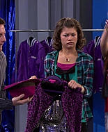 Shake_It_Up_S01E21_1080p_BTD_000762.jpg