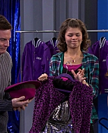 Shake_It_Up_S01E21_1080p_BTD_000764.jpg