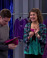 Shake_It_Up_S01E21_1080p_BTD_000767.jpg
