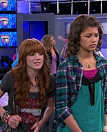 Shake_It_Up_S01E21_1080p_BTD_000833.jpg