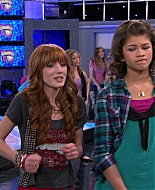 Shake_It_Up_S01E21_1080p_BTD_000834.jpg