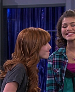 Shake_It_Up_S01E21_1080p_BTD_000839.jpg