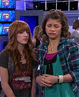 Shake_It_Up_S01E21_1080p_BTD_000866.jpg