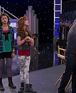 Shake_It_Up_S01E21_1080p_BTD_000943.jpg