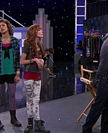 Shake_It_Up_S01E21_1080p_BTD_000944.jpg