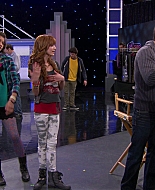 Shake_It_Up_S01E21_1080p_BTD_000948.jpg