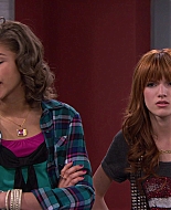 Shake_It_Up_S01E21_1080p_BTD_001371.jpg