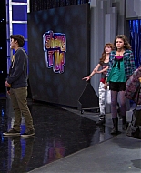 Shake_It_Up_S01E21_1080p_BTD_001606.jpg