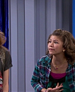 Shake_It_Up_S01E21_1080p_BTD_001611.jpg