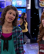 Shake_It_Up_S01E21_1080p_BTD_001651.jpg