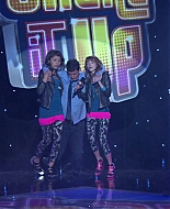 Shake_It_Up_S01E21_1080p_BTD_002153.jpg