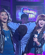 Shake_It_Up_S01E21_1080p_BTD_002193.jpg