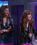 Shake_It_Up_S01E21_1080p_BTD_002547.jpg