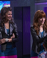 Shake_It_Up_S01E21_1080p_BTD_002550.jpg