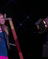 Shake_It_Up_S01E21_1080p_BTD_002901.jpg