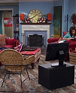 Shake_It_Up_S02E01_Shrink_It_Up_1080p_BTD_000022.jpg