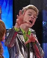 Shake_It_Up_S02E01_Shrink_It_Up_1080p_BTD_000289.jpg