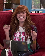 Shake_It_Up_S02E01_Shrink_It_Up_1080p_BTD_000306.jpg