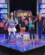 Shake_It_Up_S02E01_Shrink_It_Up_1080p_BTD_000357.jpg