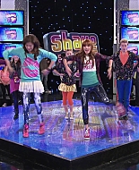 Shake_It_Up_S02E01_Shrink_It_Up_1080p_BTD_000358.jpg