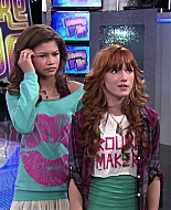 Shake_It_Up_S02E01_Shrink_It_Up_1080p_BTD_000509.jpg