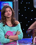 Shake_It_Up_S02E01_Shrink_It_Up_1080p_BTD_000549.jpg