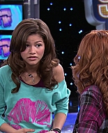 Shake_It_Up_S02E01_Shrink_It_Up_1080p_BTD_000589.jpg