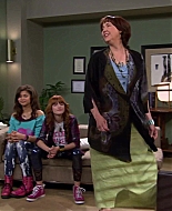 Shake_It_Up_S02E01_Shrink_It_Up_1080p_BTD_000821.jpg