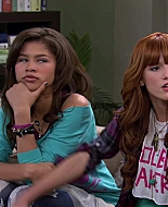 Shake_It_Up_S02E01_Shrink_It_Up_1080p_BTD_000879.jpg