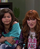 Shake_It_Up_S02E01_Shrink_It_Up_1080p_BTD_000895.jpg