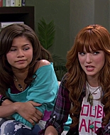 Shake_It_Up_S02E01_Shrink_It_Up_1080p_BTD_000897.jpg