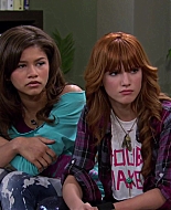 Shake_It_Up_S02E01_Shrink_It_Up_1080p_BTD_000913.jpg