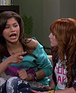 Shake_It_Up_S02E01_Shrink_It_Up_1080p_BTD_000920.jpg