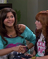 Shake_It_Up_S02E01_Shrink_It_Up_1080p_BTD_000930.jpg