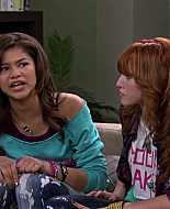 Shake_It_Up_S02E01_Shrink_It_Up_1080p_BTD_000941.jpg