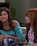 Shake_It_Up_S02E01_Shrink_It_Up_1080p_BTD_000942.jpg