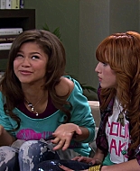 Shake_It_Up_S02E01_Shrink_It_Up_1080p_BTD_000946.jpg