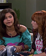 Shake_It_Up_S02E01_Shrink_It_Up_1080p_BTD_000952.jpg