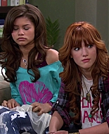 Shake_It_Up_S02E01_Shrink_It_Up_1080p_BTD_001426.jpg