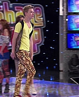 Shake_It_Up_S02E01_Shrink_It_Up_1080p_BTD_001631.jpg