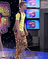 Shake_It_Up_S02E01_Shrink_It_Up_1080p_BTD_001632.jpg