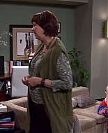 Shake_It_Up_S02E01_Shrink_It_Up_1080p_BTD_001896.jpg