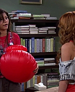 Shake_It_Up_S02E01_Shrink_It_Up_1080p_BTD_001995.jpg